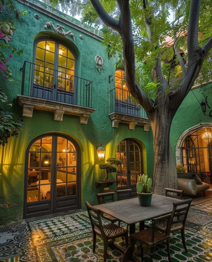 Charming Mediterranean Courtyard