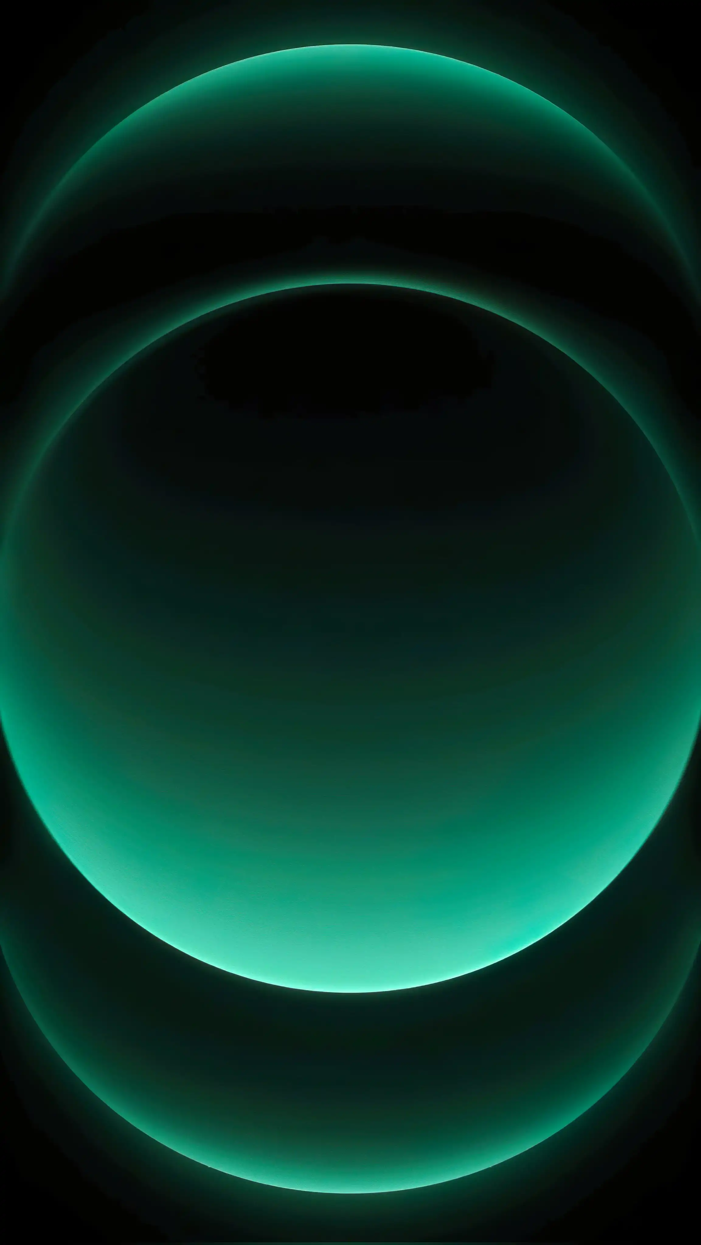 Emerald Green Eclipse Twin Rings Nebula Glow 4K